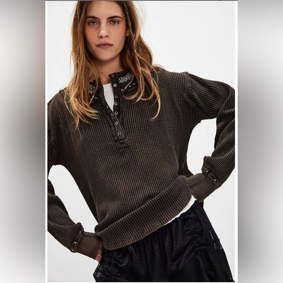 NWT We the Free Holly Henley - Picture 1 of 9